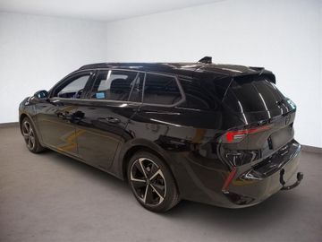 Fotografie 4 des Opel Astra Sports Tourer 1.2 Turbo GS AHK Navi