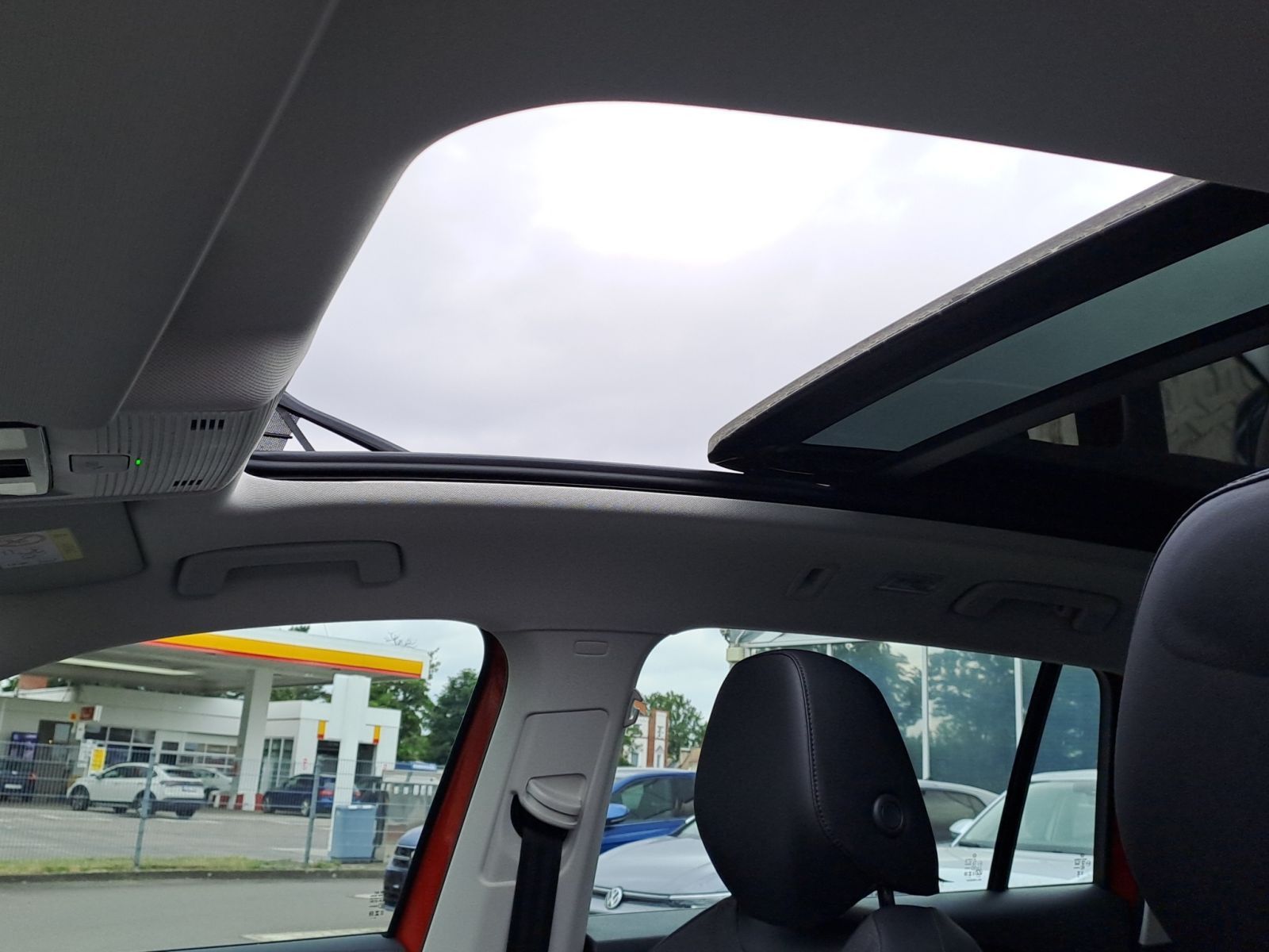 Volkswagen Tiguan - Bild 17