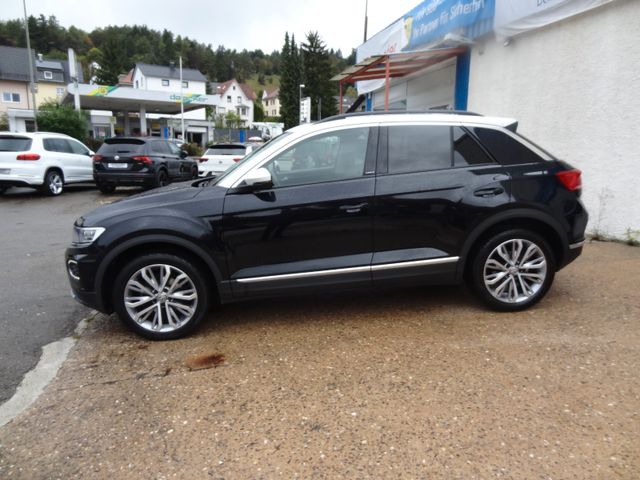 Fahrzeugabbildung Volkswagen T-Roc IQ.DRIVE/1.Hd/AHK/Pano/Navi/Kamera