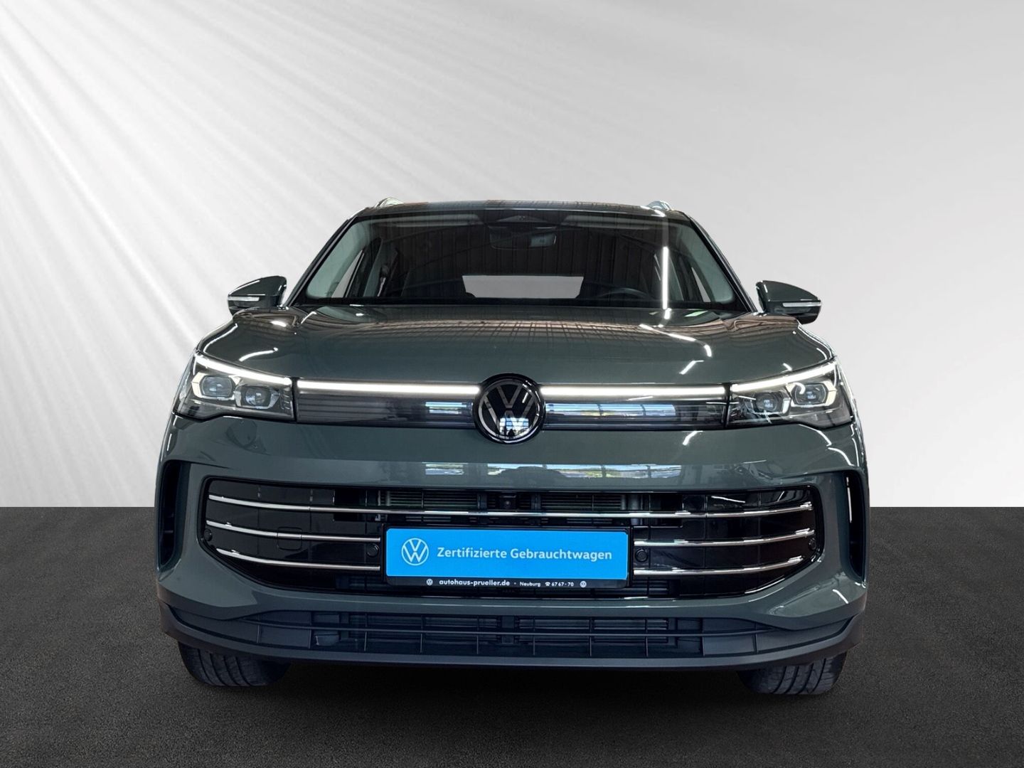 Volkswagen Tiguan 1.5 eTSI Elegance DSG 360° AHK DCC Navi foto 4