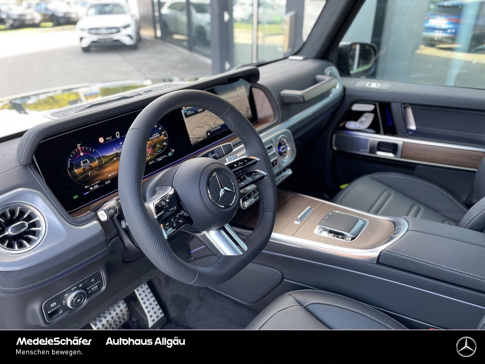 Mercedes-Benz G 580 EQ AMG Distr MLED Burm3D EXCLUSIVE KeylGo imagem 3