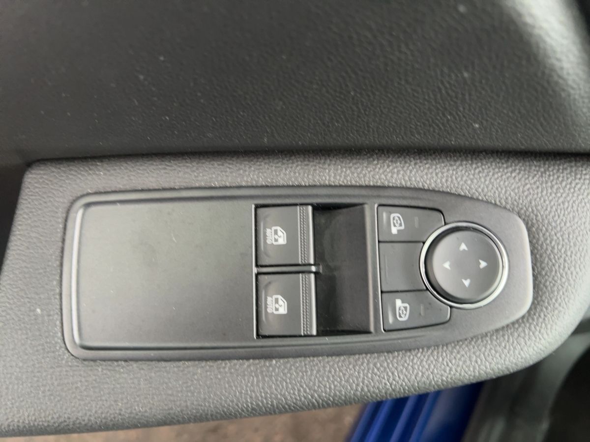 Renault Clio - Bild 18