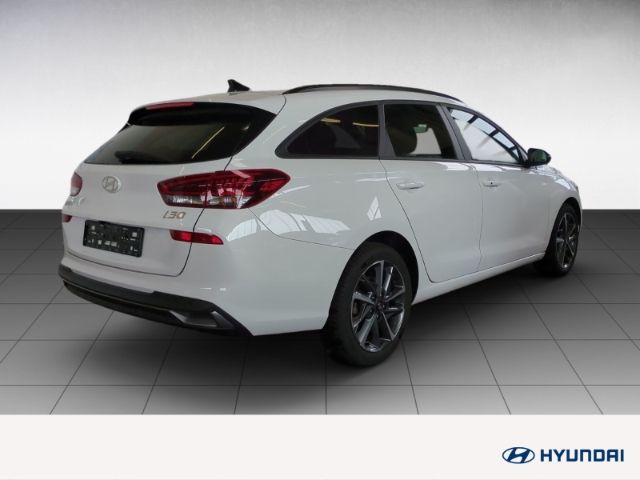 Fahrzeugabbildung Hyundai i30 FL Kombi (MY25) 1.5 T-GDI (140 PS) 48V 7-DCT