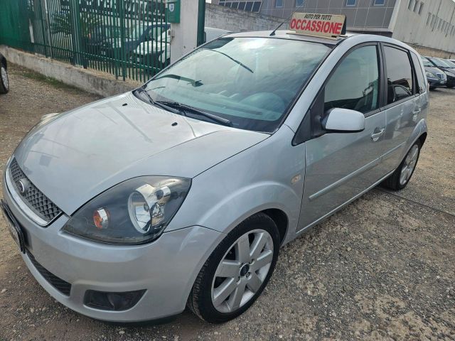 Ford Fiesta 1.4 TDCi 5p