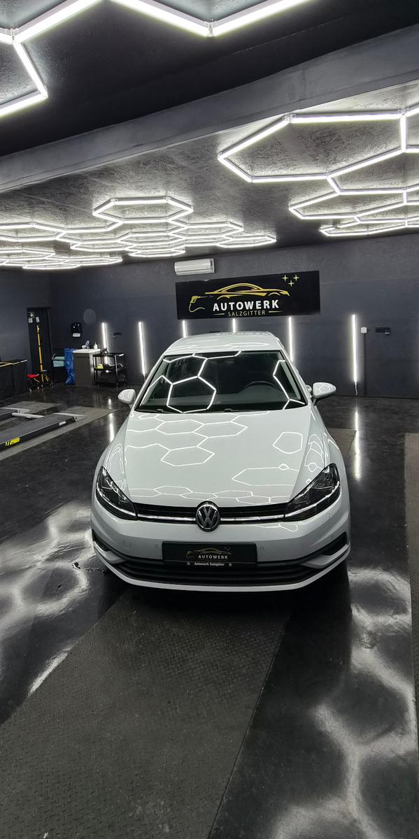 Volkswagen Golf 1.0 TSI BMT Trend 1 Hand Scheckh.SHZ