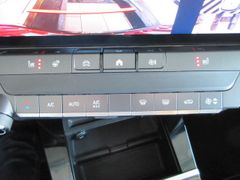 Fahrzeugabbildung Opel Astra L Lim. 1.2T LED/NAVI/SHZ/LHZ/PDC/360°/ALU