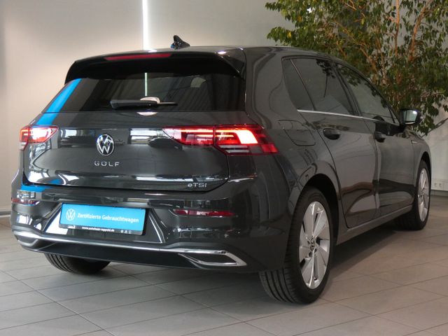 Golf 1.5 eTSI Style KAMERA SOUNDSYSTEM