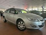 Opel Astra J Sports Tourer Selection - Opel Astra: Sports Tourer Selection