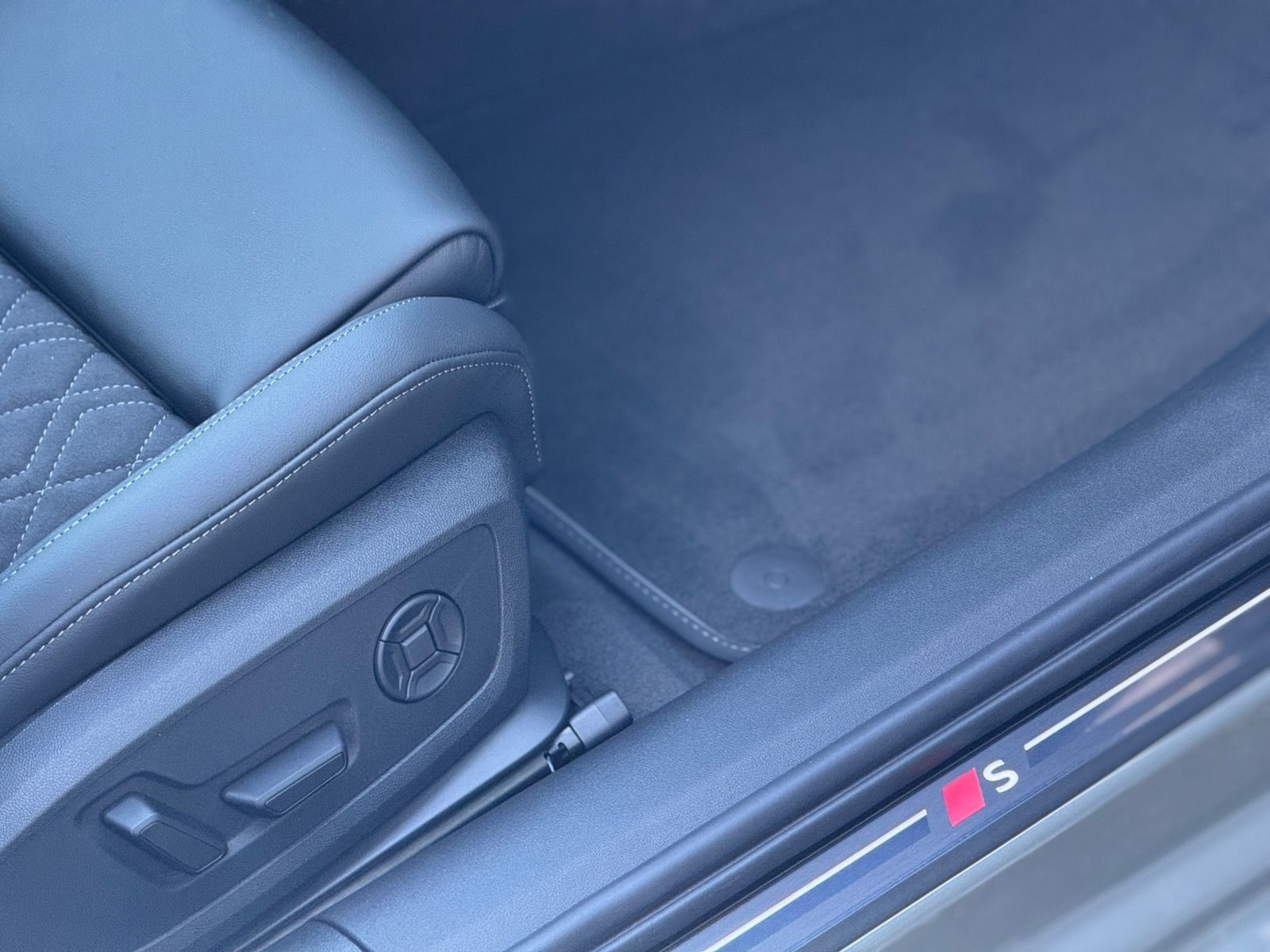 Audi A6 - Bild 13