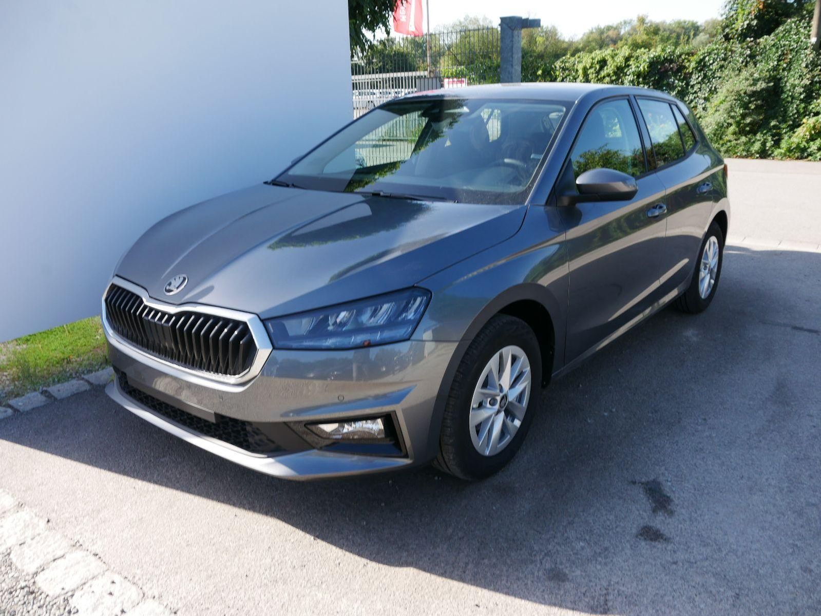 Skoda Fabia 130 Jahre Edition PLUS 1,0 MPI*LED*PDC-KAM imagem 2