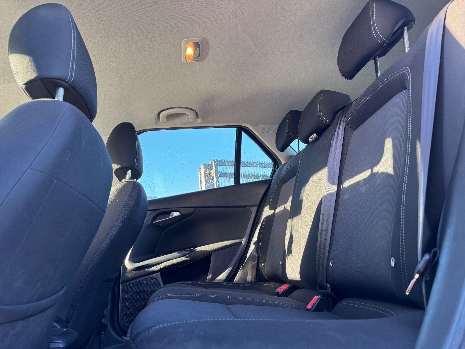 Fahrzeugabbildung Fiat Tipo 1.4 Easy*TEMPO*LED*KLIMA*SHZ*PDC*BT*DAB