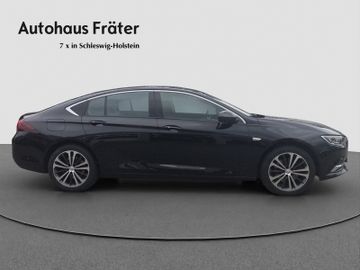 Fotografie 4 des Opel Insignia B Grand Sport Ultimate 4x4 Bose LED