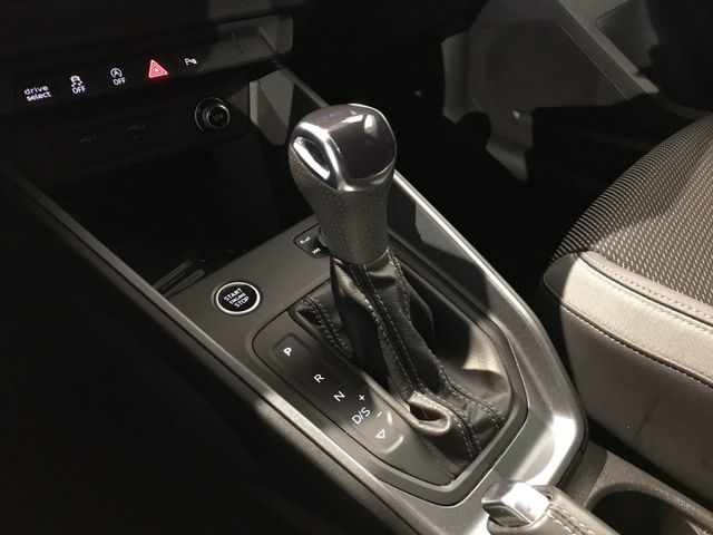 A1 30 Sportback Sline 1.0.TFSI*BLACK+*KAM*