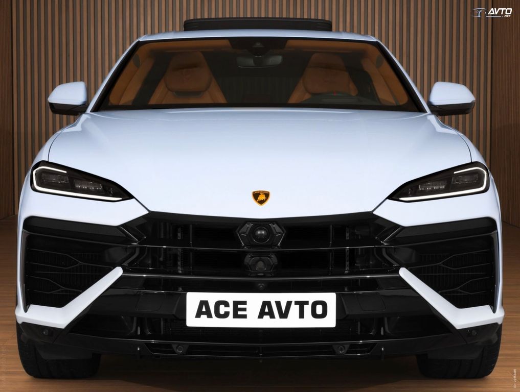 LAMBORGHINI Urus 2026