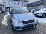 Mercedes-Benz A 170 *Automatik*Klimaanlage*AHK* - Mercedes-Benz A 170 mit Benzin-Antrieb