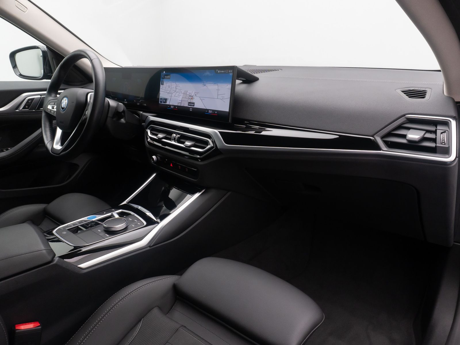 Fahrzeugabbildung BMW i4 eD40 GC HiFi Kamera DAB Widscreen Sportsitze