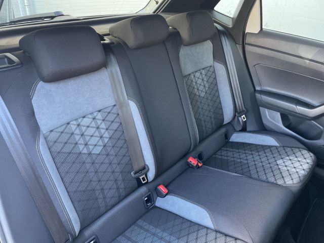 Polo 1.0 TSI DSG R-Line Kamera/ACC/Navi/IQ.Light