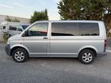 Volkswagen T5 Transporter Kombi 9 Sitzer/Klima/TÜV 05/2026 - Volkswagen T5 Transporter in Mainz