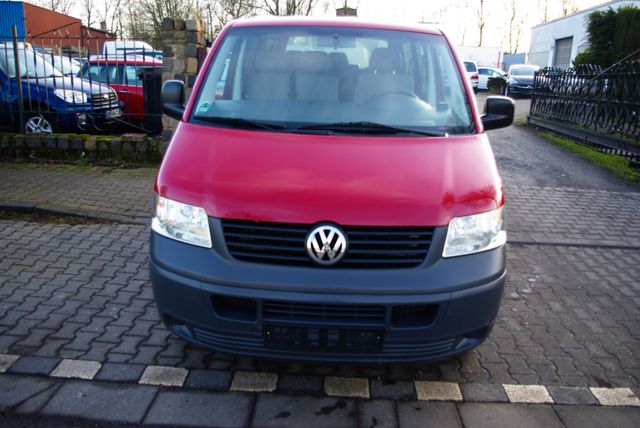 Volkswagen T5  Caravelle  9 Sitze