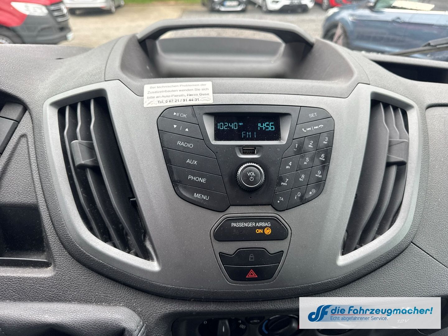 Fahrzeugabbildung Ford Transit Kombi 350 L3 2.2 TDCi DPF *2403