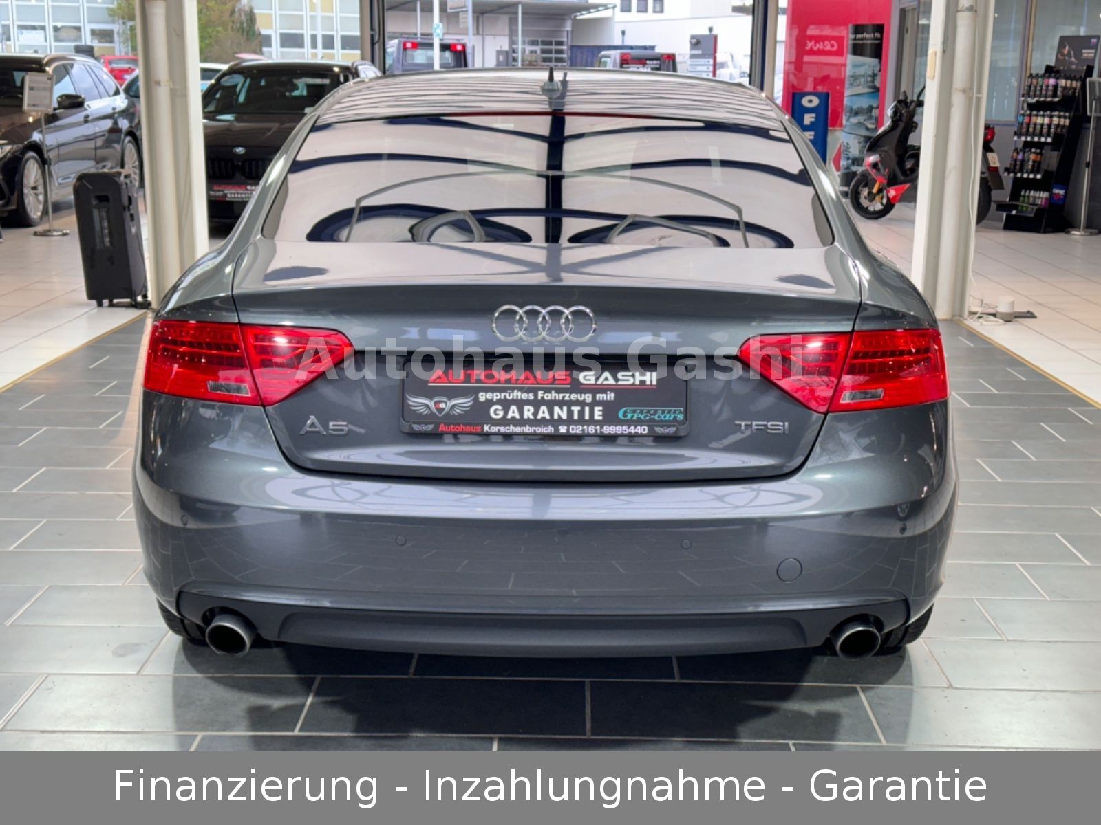 Fahrzeugabbildung Audi A5 Sportback 1.8 TFSI*1.HD*S-Line*Navi*Xenon*PDC