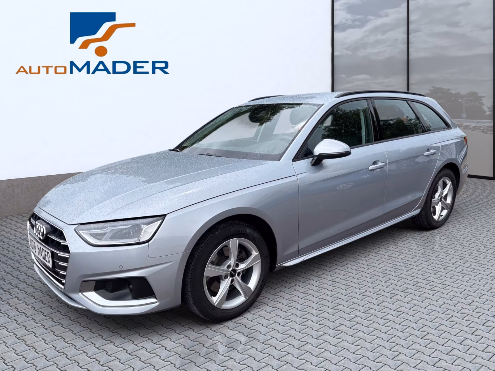 Audi A4 Avant 35 TDI advanced - AHK - Standh.