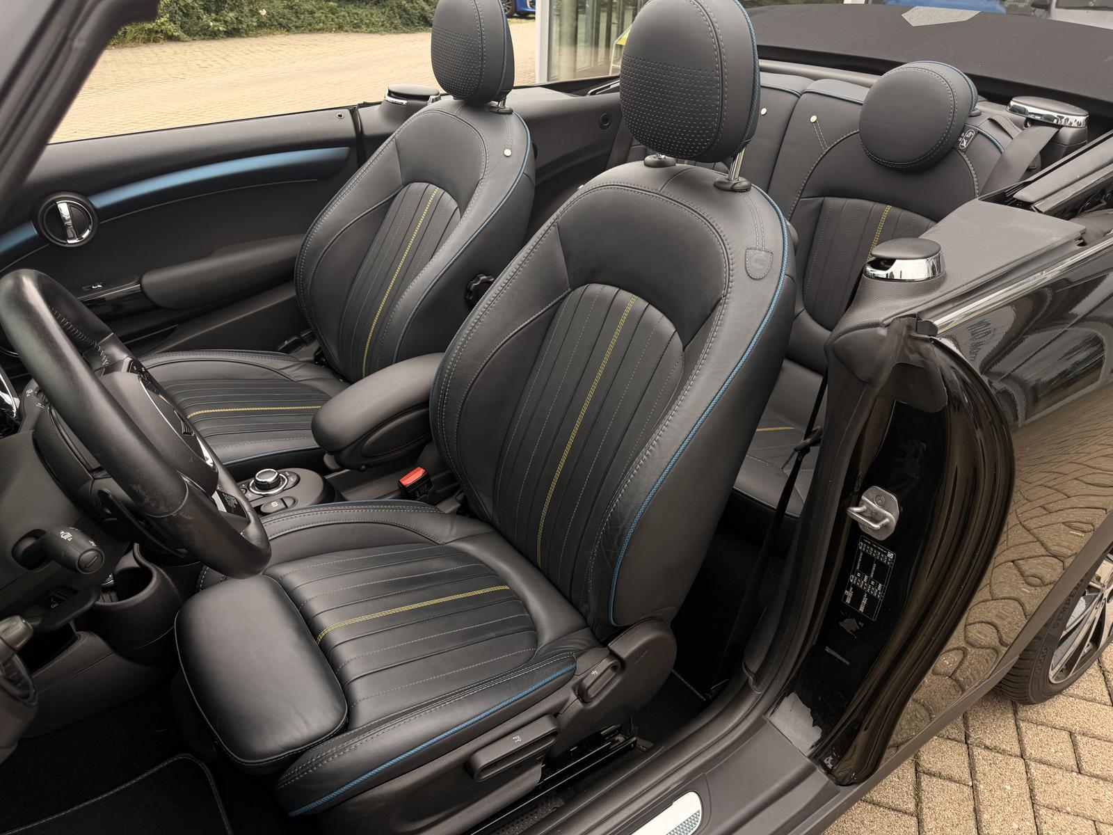 MINI Cooper S Cabrio Cooper S Cabrio Sidewalk Edition