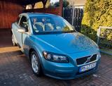 Volvo C30 2.4i Kinetic - Volvo C30 Kinetic mit Benzin-Antrieb