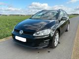 Volkswagen Golf VII 7 Variant TDI DSG PANO AHK COMFORTLINE