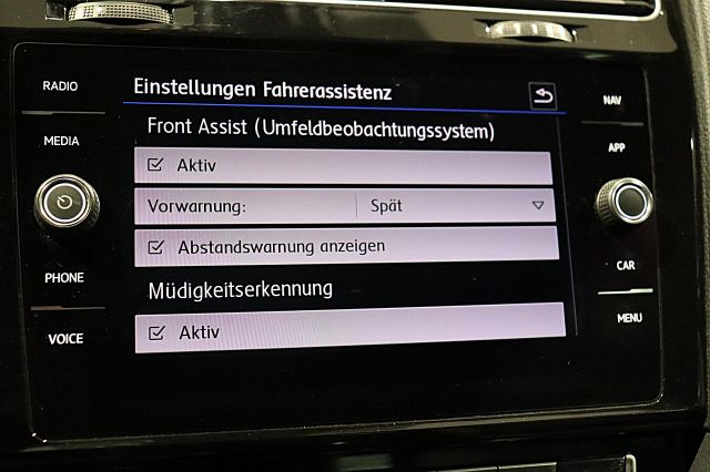 Golf Highline 1.4 TSI NAVI SHZ SPORTPAKET LED BT