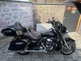Harley-Davidson E-Glide Ultra Classic FLHTCU - HARLEY-DAVIDSON FLHTCU