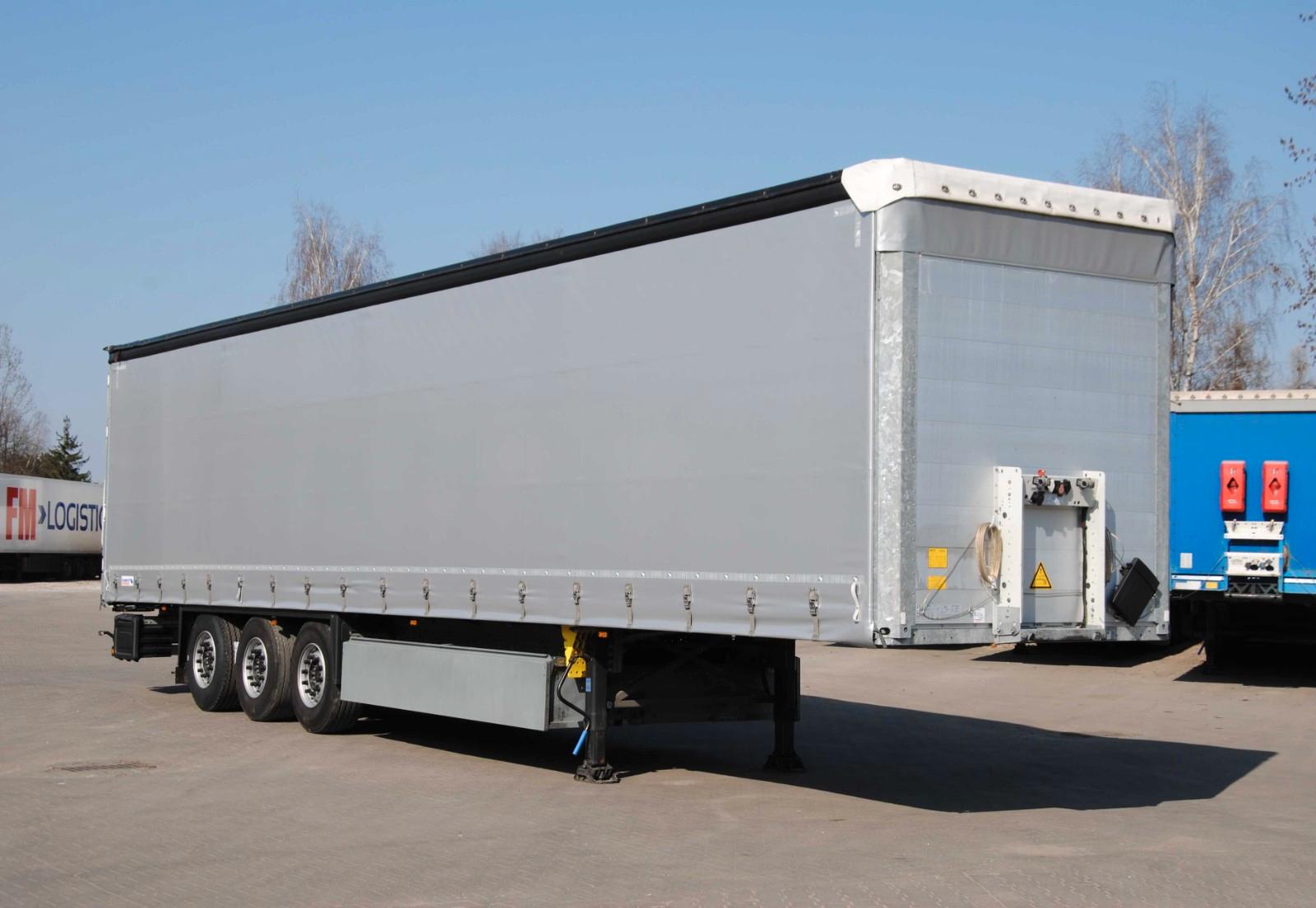 Schmitz Cargobull New tarpaulin, lifting axle