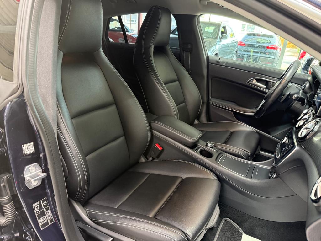 Mercedes-Benz CLA 180