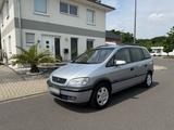 Opel Zafira 1.8 Elegance 1.Hand / Klima / ... - gebrauchte Opel Zafira aus dem Jahr 2000