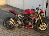 Triumph Speed Triple 1200 RS neuwertig mit Werksgarantie