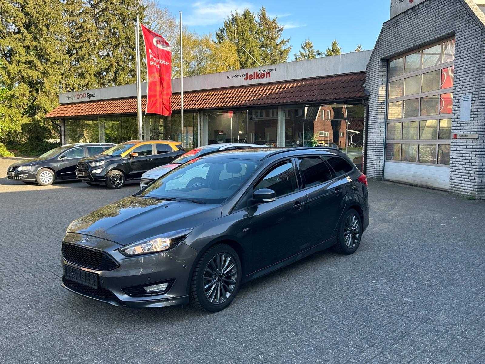 Ford Focus Turnier ST-Line TOP Ausstattung