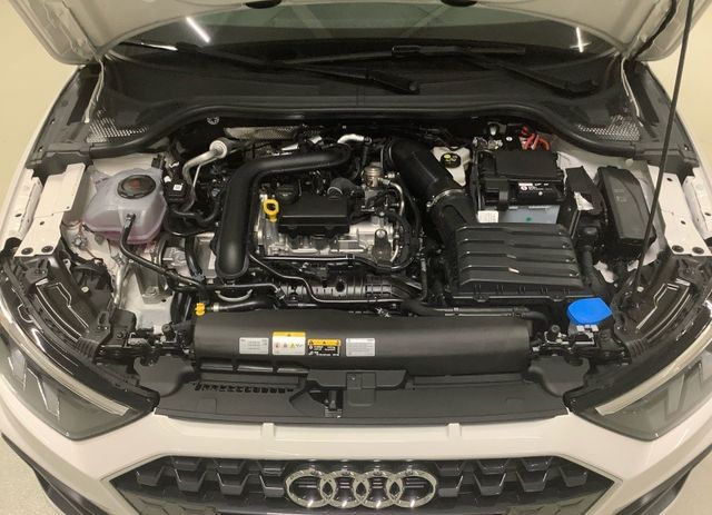 A1 Sportback S line 30 TFSI 85(116) kW(PS) S tro