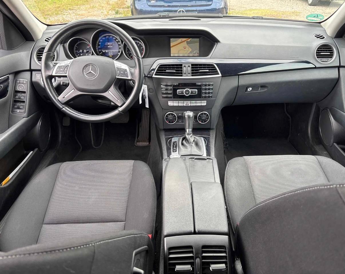 Mercedes-Benz C180 2013 — фото 12