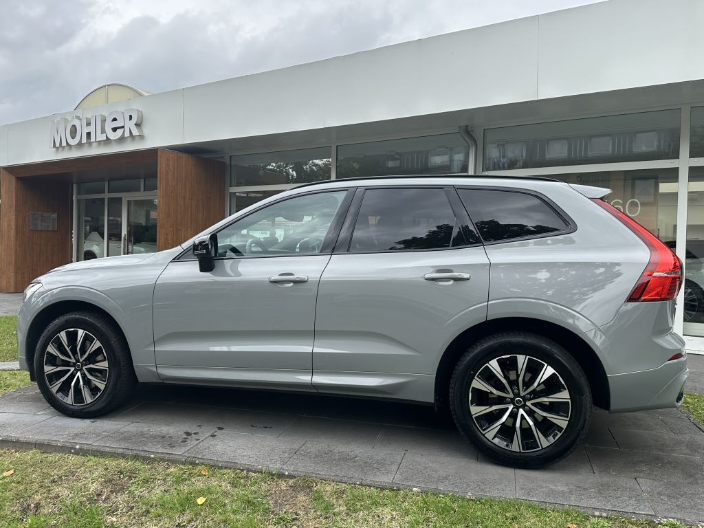 Volvo XC60 B4 D Plus Dark foto 3