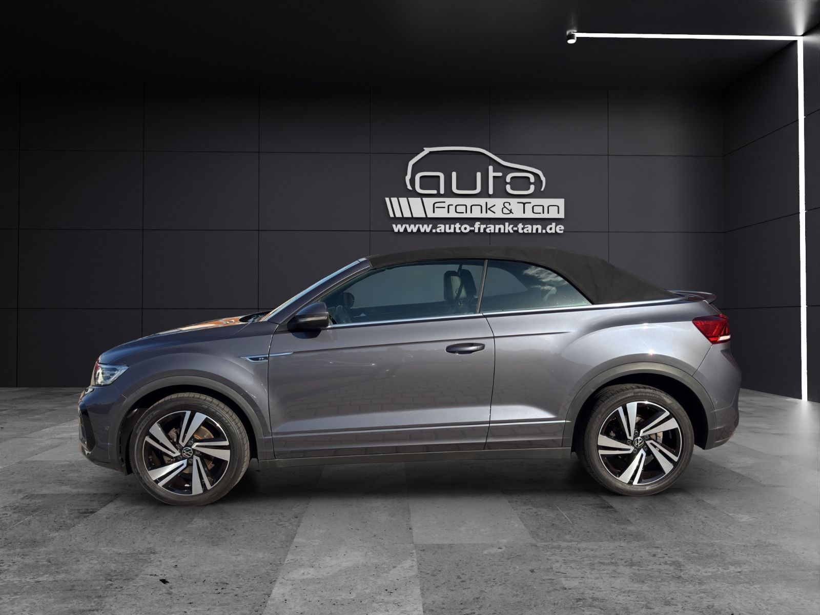Fahrzeugabbildung Volkswagen T-Roc Cabriolet R-Line Cam*Shzg*LED*Lkhzg