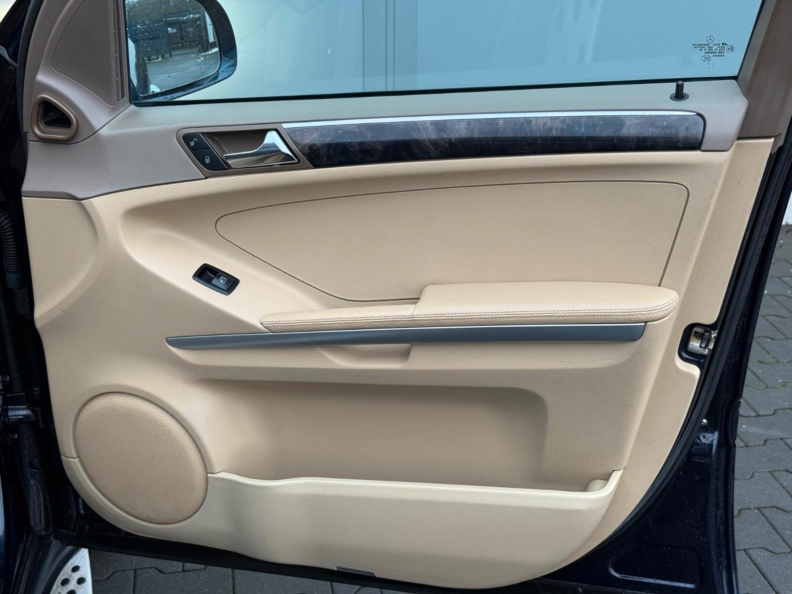 MERCEDES-BENZ ML 420 CDI V8 4.0 306ch 4MATIC - CUIR - TOIT OUVRANT - SIÈGES VENTILÉS - SUSPENSION PNEUMATIQUE - ATTELAGE 3,5T