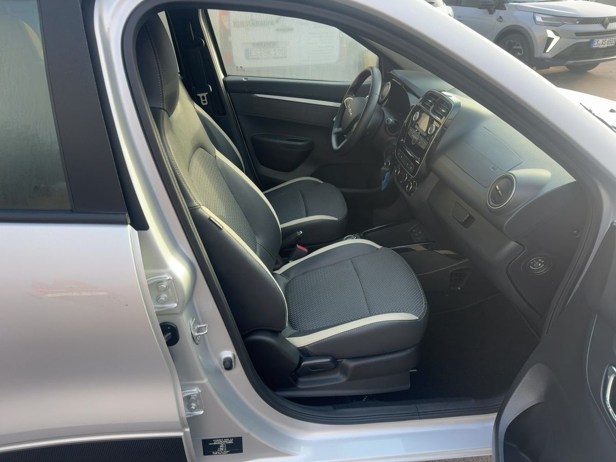 Fahrzeugabbildung Dacia Spring Essential ELECTRIC 45 Klima