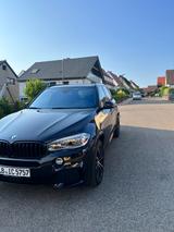 BMW X5 xDrive50i Automatik*Pano*Kamera*H&K - BMW X5: Xdrive50i