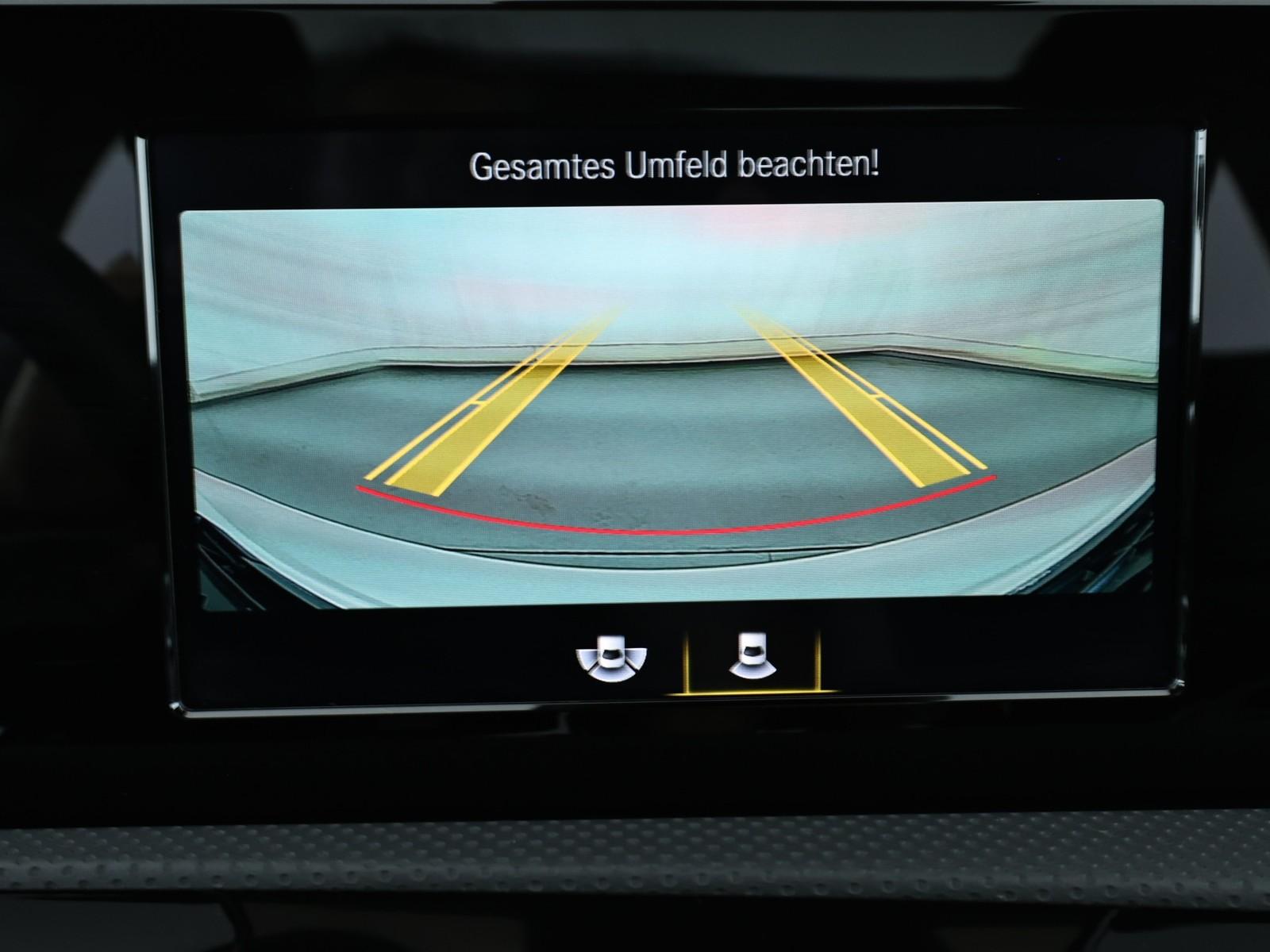 Mercedes-Benz A-Class Lim. AMG Line Pano LED Kamera Navi, миниатюра 17