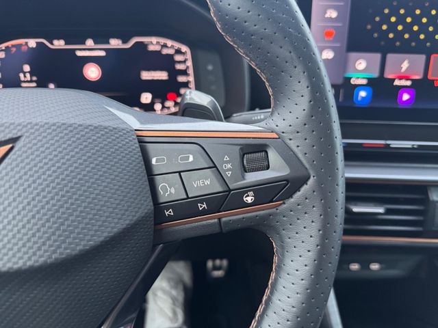 Leon 2.0 TSI VZ LED Navi ACC Sitzh. Kamera 19''