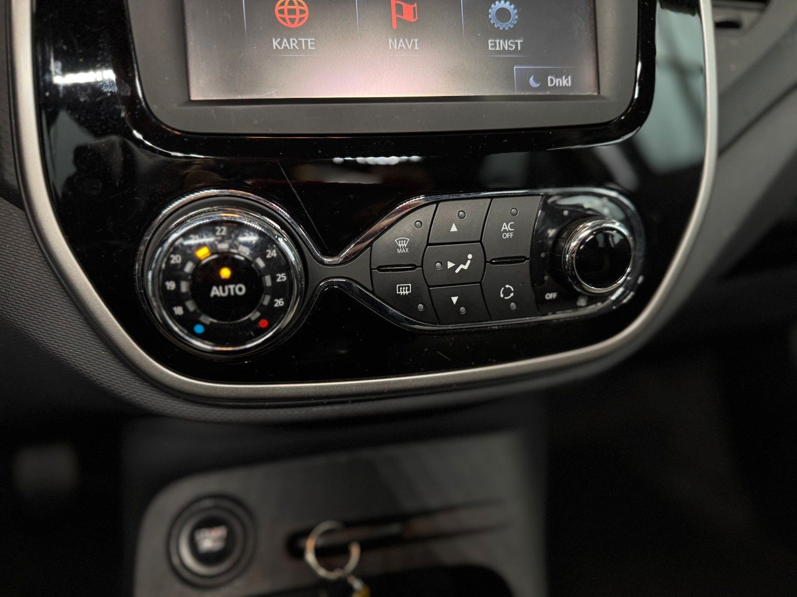 Fahrzeugabbildung Renault Captur 0.9 TCe 90 Dynamique KAMERA+NAVI+SITZH.