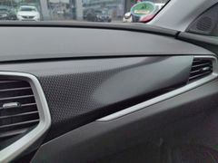 Fahrzeugabbildung Opel Grandland Ultimate Plug-in Night-Vision,Bi-Color