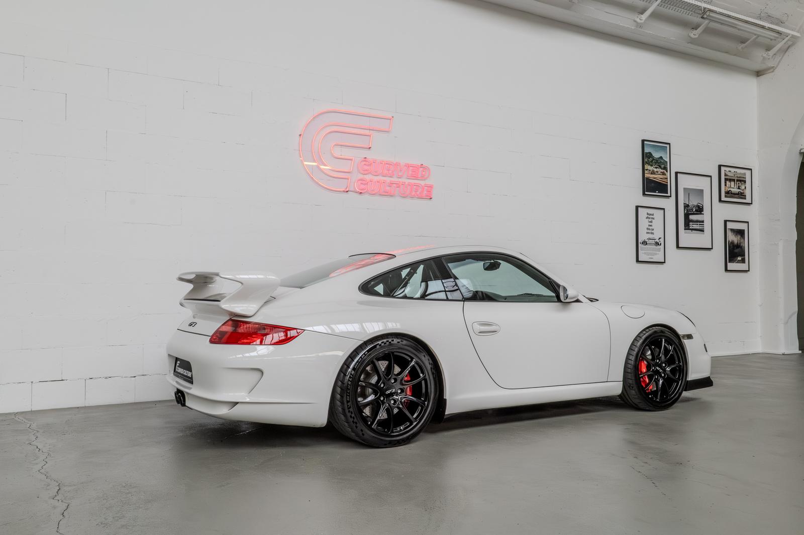 Porsche 911 997.1 GT3 Clubsport 415 ch • Boîte manuelle 6 • Baquets - Arceau - Cuir étendu • 45 500 km
