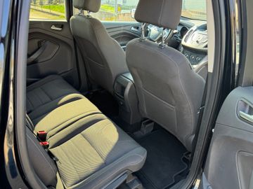 Ford Kuga - 7