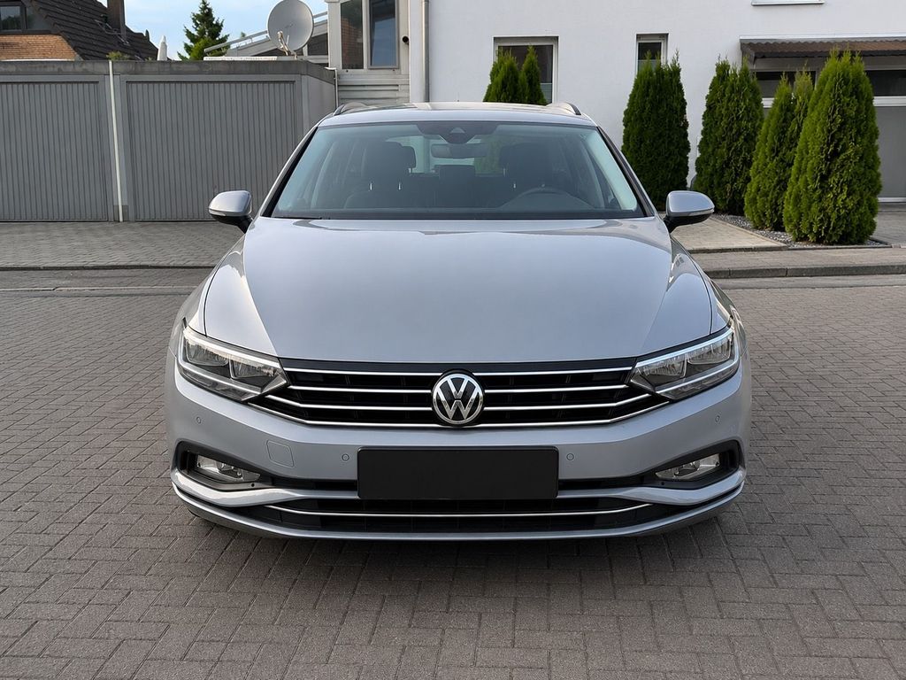 Image of Volkswagen Passat Variant